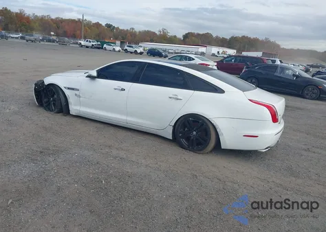 2012 Jaguar Xj Xjl Portfolio z USA, uszkodzony, nr VIN SAJWA2GB9CLV38646